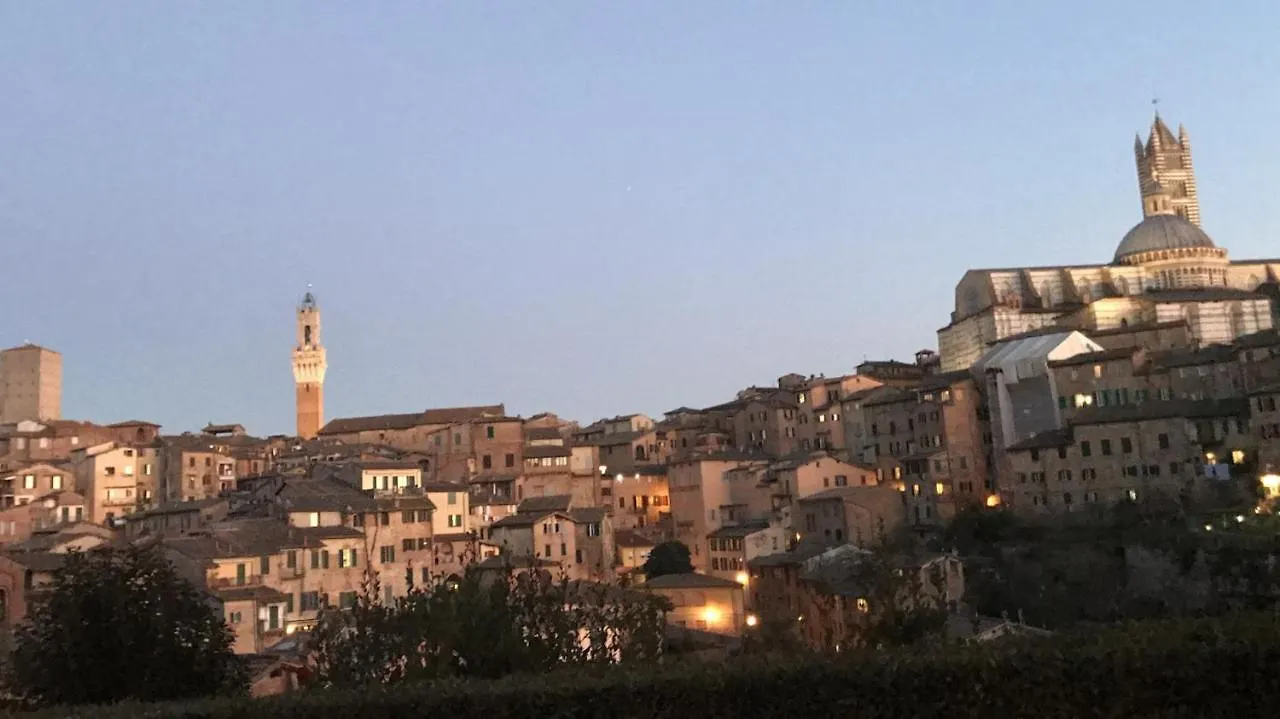 Fonte Gaia Experience Bed & Breakfast Siena Italy